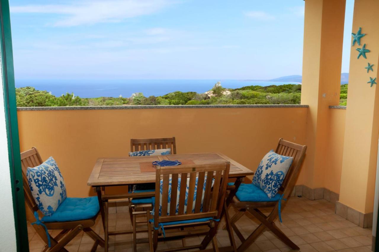 Residence Baia Delle Mimose Badesi Εξωτερικό φωτογραφία