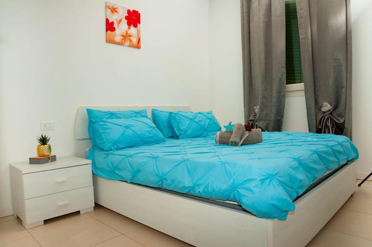 Residence Baia Delle Mimose Badesi Εξωτερικό φωτογραφία